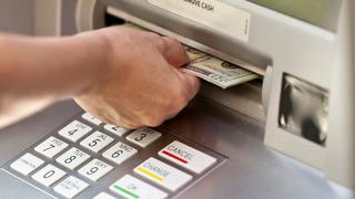 Piyasayı krize sokan sahte dolarların ardından vatandaş yine ona akın etti! Tarihte hiçbir zaman değer kaybetmedi