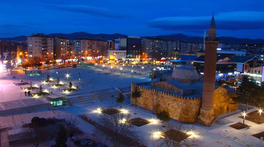Kırşehir'in neyi meşhur? Kırşehir'in en meşhur şeyleri, yiyecekleri ve kültürel öneme sahip yerleri