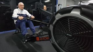 Muhtarlardan yeni imaj çalışması! Yaşlı ve göbekli görünümle benimsendiklerini düşünen muhtarlar spora başladı