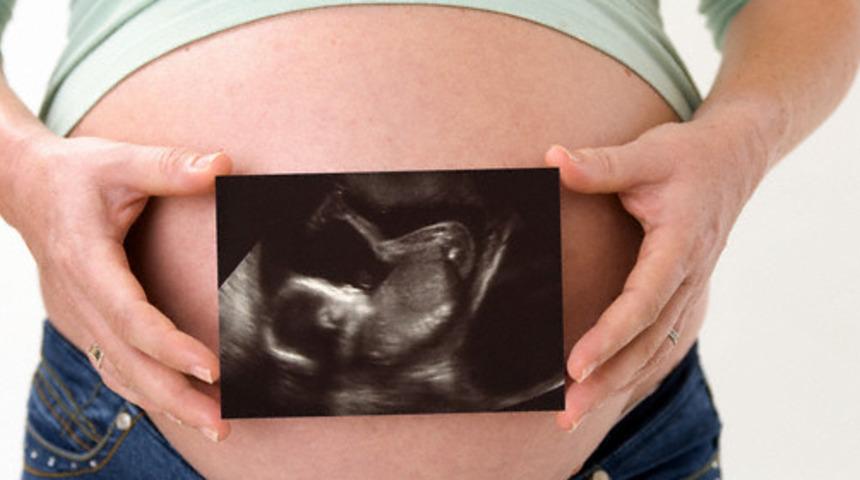 İnternette 'taşıyıcı anne' ilanları g&ouml;renleri şoke etti!