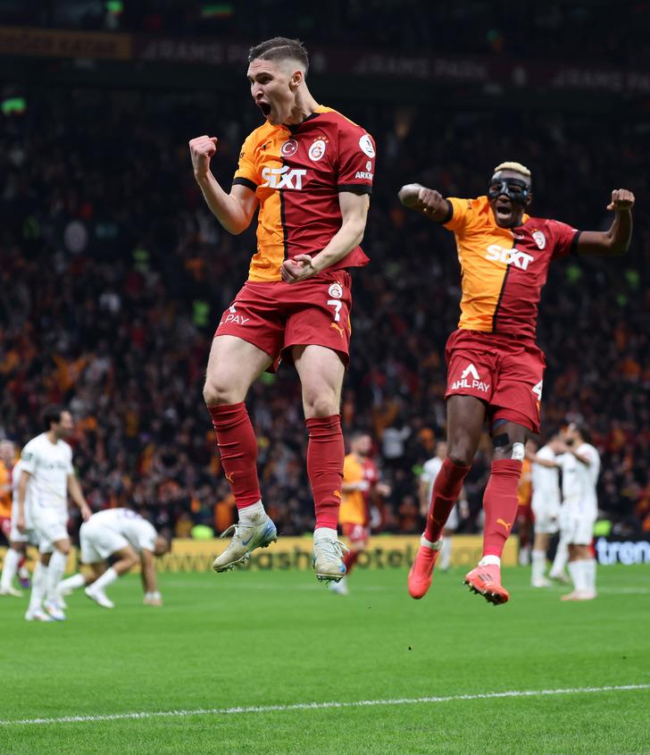 Puan kaybı sonrası hedefte Okan Buruk var! "Neden oyundan alıyorsun?" G1