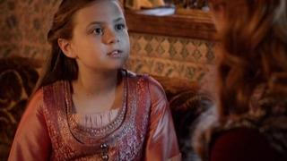 Muhteşem Yüzyıl'ın Mihrimah Sultan'ı Melis Mutluç, Kim Milyoner Olmak İster'de ortaya çıktı... Yeni mesleği şaşırttı
