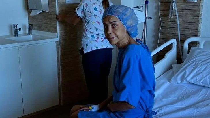 Kanserle mücadele eden Tanyeli hastane odasından ilk kez anlattı: 'Bakımsızlıktan yakalandım...' MasterChef jürisi ziyaret etti!  G5