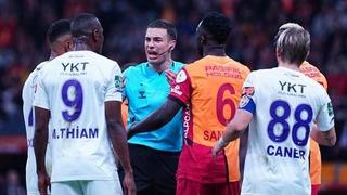 Puan kaybı sonrası hedefte Okan Buruk var! Neden oyundan alıyorsun?