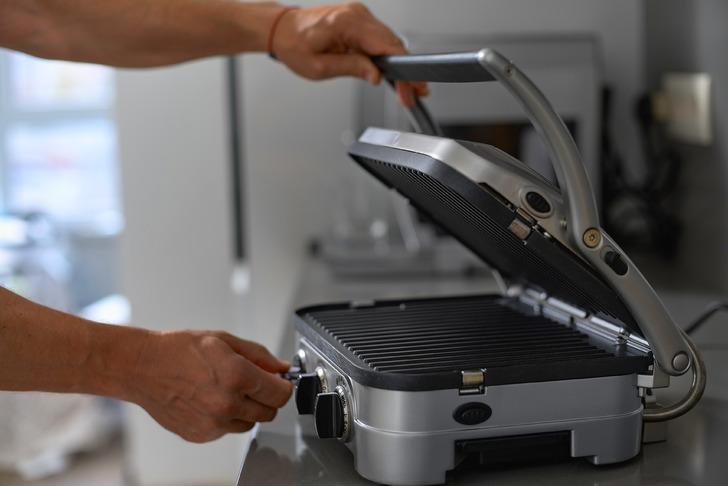 Tost makinesi nasıl temizlenir? Tost makinesi temizliği nasıl yapılır? En iyi tost makinesi temizleme yöntemleri