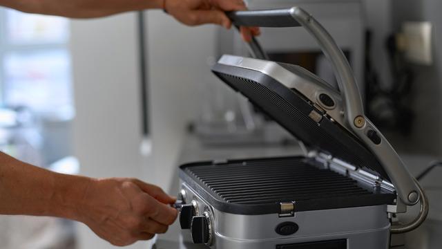 Tost makinesi nasıl temizlenir? Tost makinesi temizliği nasıl yapılır? En iyi tost makinesi temizleme yöntemleri