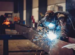 İSO Türkiye İmalat PMI anketini açıkladı: Kasım ayında 48,3'e yükseldi