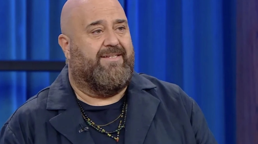 Ayrıldıkları iddia edilmişti! Somer Sivrioğlu ve Ayşe Özyılmazel konserde sarmaş dolaş! Görenler şaşırdı...