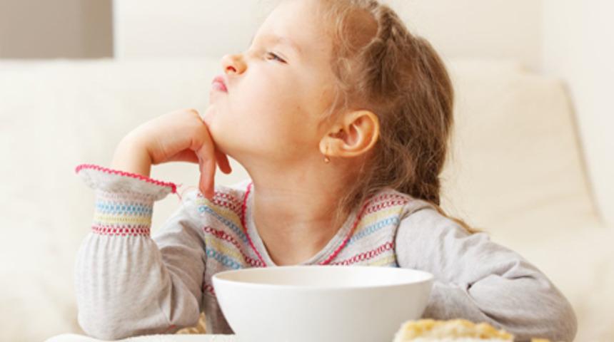 &Ccedil;ocuk Yemek Yemiyorsa Ne Yapmalı?