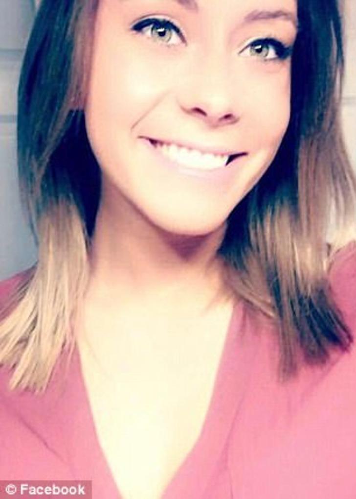 ÖĞRENCİSİYLE İLİŞKİYE GİRİYOR, AİLESİ YAPTIĞINI DESTEKLİYOR