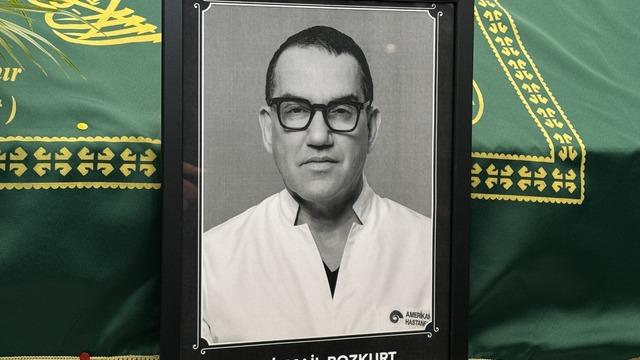 Amerikan Hastanesi Başhekimi İsmail Bozkurt son yolculuğuna uğurlandı! Sanat camiasından isimler törende yer aldı