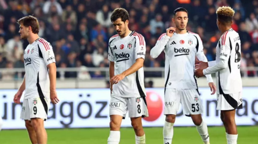 Beşiktaşlı futbolcular Hatayspor beraberliğinin ardından açıklamalarda bulundu: "Kahroluyoruz! Mücadele yok..." Salih Uçan, Mert Günok...