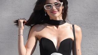 Sandık Kokusu'nun güzeli Nesrin Cavadzade ödül törenine beyazlar içerisinde geldi! Görenler anlam veremedi! 'Nereyi açmak istemiş?'