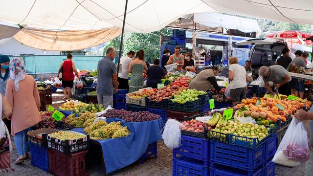 Üreticiden markete gelene kadar öyle bir zamlandı ki... Limon fiyatları cep yakıyor: Yüzde 253 zamlandı! 