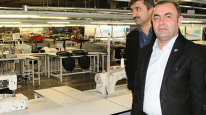Tezgahtarlıkla başladı fabrikatör oldu
