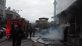 Aydın'da veteriner kliniğinde çıkan yangında 4 kişi dumandan etkilendi