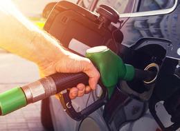 3 ARALIK BENZİN FİYATI | Önce zamlandı, şimdi düşüyor! Benzin fiyatları ne kadar olacak? İndirim geliyor... (Son akaryakıt fiyat tablosu)