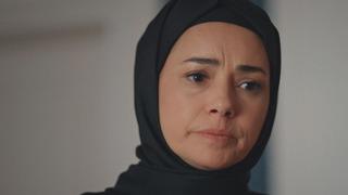 Kimse beklemiyordu! Kızıl Goncalar'da Meryem başörtüsünü açınca olay oldu! Özgü Namal'ın haline yorum yağdı!