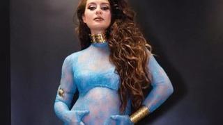 Üçüncü kez anne olmaya hazırlanıyor! Ailede isim krizi çıkmıştı! Atiye bebeğine bakın hangi ismi verecek 