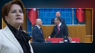 Akşener'in en yakınındaki isimlerdendi... İddialar gerçek oldu! Ümit Özlale CHP'ye katıldı, rozetini Özgür Özel taktı