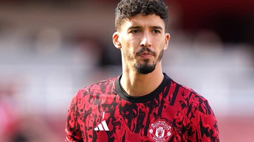 Altay Bayındır için İngilizler Galatasaray'ı duyurdu! Milli kaleci adım adım imzaya geliyor