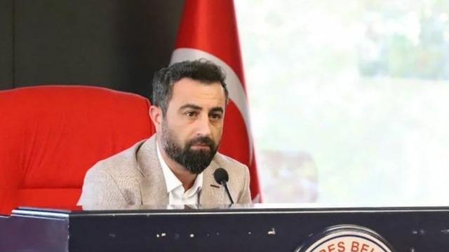 Menderes Belediye Başkan Yardımcısı Sönmez makamında darp edildi! Gözünde yüzde 80 görme kaybı oluştu, İzmir Valiliği'nden açıklama