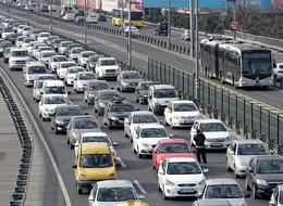 Noter yerine artık e-Devlet’ten yapılacak! Araç sahipleri dikkat; yönetmelik değişti…