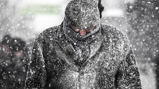Ülke adeta buzul devrine döndü! O şehirler kelimenin tam anlamıyla dondu kaldı...
