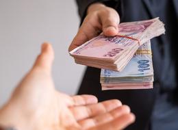 Emekli promosyonlarında rekabet kızışıyor: Ağustos ayında rekor teklifler!