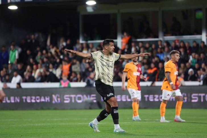 Türkiye Ligi'nde şampiyon olacak takımı açıkladılar! Fenerbahçe ile Galatasaray arasında yalnızca 1 puan fark oluşacak... G2