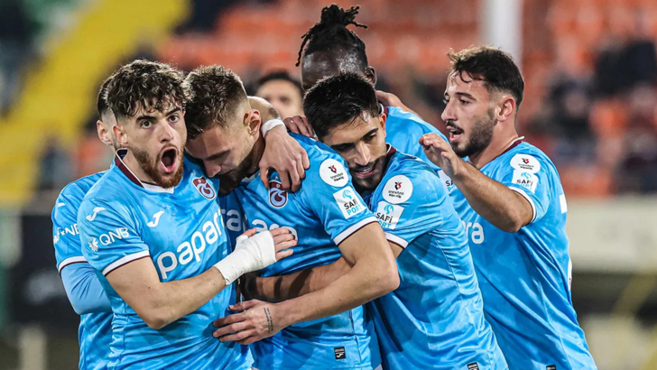 Türkiye Ligi'nde şampiyon olacak takımı açıkladılar! Fenerbahçe ile Galatasaray arasında yalnızca 1 puan fark oluşacak... G5