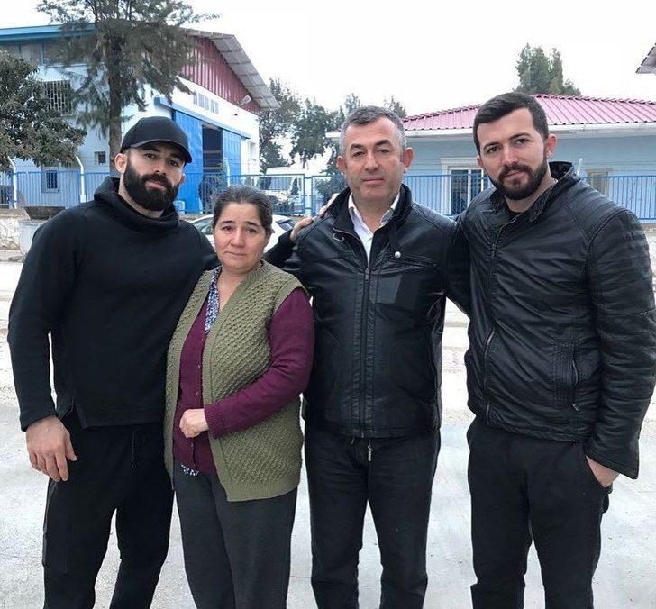 Turabi annesine böyle veda etti!  G1