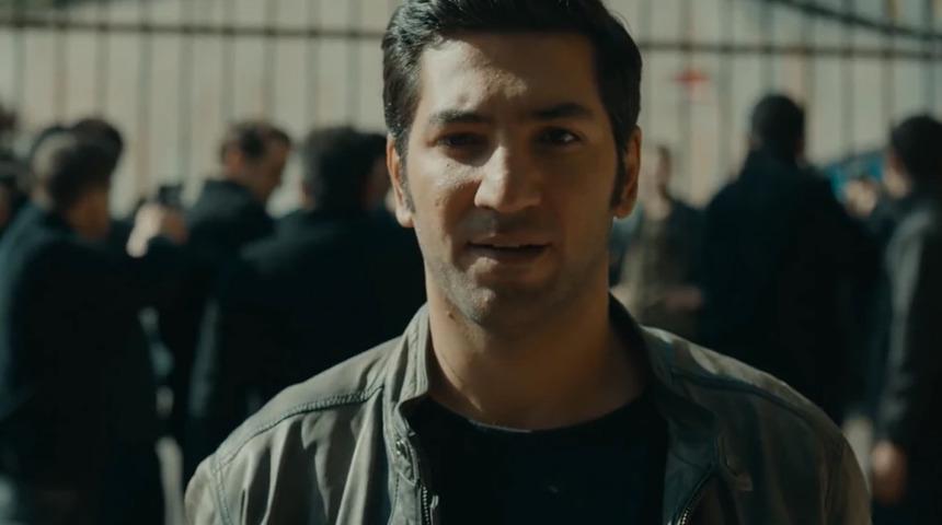 Berkay Ateş merak edilen o dizinin kadrosunda! Ezgi Mola ve Salih Bademci başroldeydi