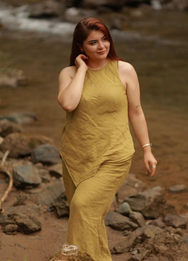 Gelin adayı Hanife Gürdal yeniden başını örttü! "Tekrar açılma tesettür yakışıyor" G4