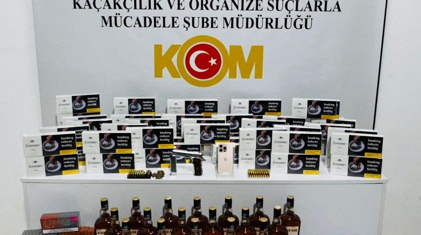 Samsun'da kaçak ve sahte içki operasyonunda 13 zanlı yakalandı