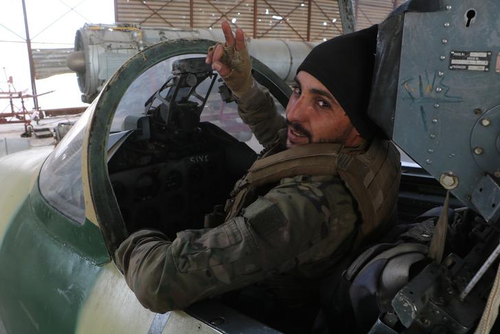 Rejime aitti, terk edip kaçtılar! Dengeleri değiştirecek kareler: 30 savaş uçağı ve 10 helikopter el değiştirdi G3