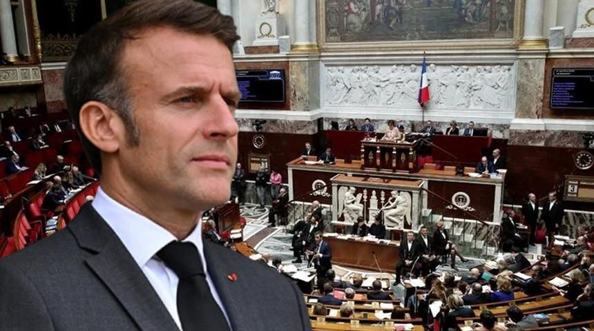 Fransa'da hükümet düştü, Macron'dan açıklama: Cumhuriyet karşıtı bir cephe kuruldu