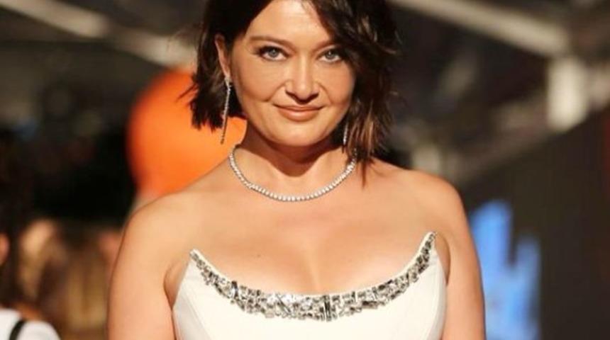 Kilolarıyla başı dertte! Nurgül Yeşilçay Suudi Arabistan'daki festivale damga vurdu