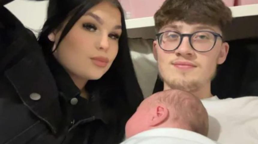 Kızının doğum belgesindeki hatayı görünce gözlerine inanamadı! 'Hayatını tehlikeye atabilir' dedi: "Durmadan ağlıyorum"