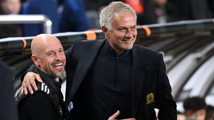 Fenerbahçe Teknik Direktörü Jose Mourinho'dan çok konuşulacak açıklamalar! "Dursun Özbek adına utandım" G4