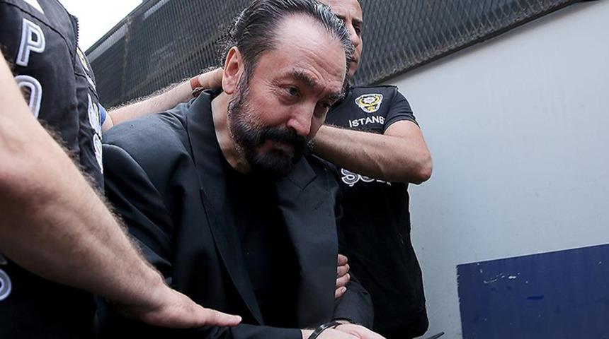 SON DAKİKA! Adnan Oktar için cezaevinde örgütsel faaliyetlerine devam etmesi sebebiyle 12 yıl ceza istendi