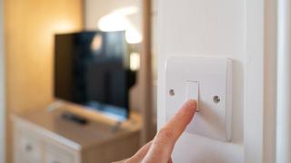 Resmi Gazete'de yayımlandı... Elektrik faturalarında yeni dönem başlıyor! Güvence bedelinden sayaç kontrolüne kadar tüm işlemlere zam geldi