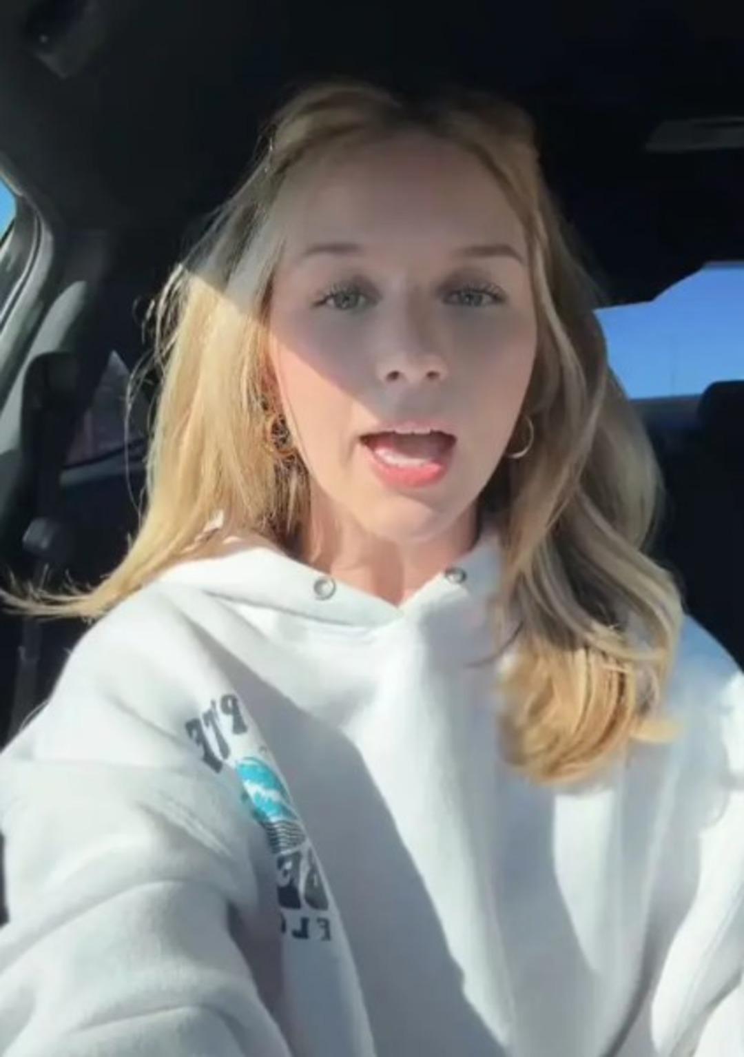 İsmi ve soyisminin baş harfleri bir araya gelince tam bir kabus oluyor! Anne ve babalara seslendi: Baş harflere dikkat edin! 2