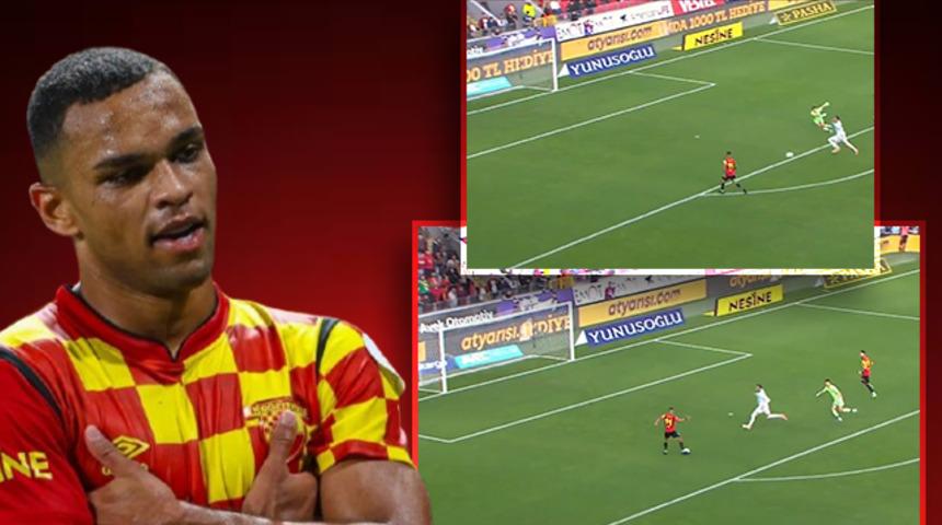 Kaçırması atmaktan daha zordu! Boş kaleye isabet bile ettiremedi! Sadece 3 dakika sonra...