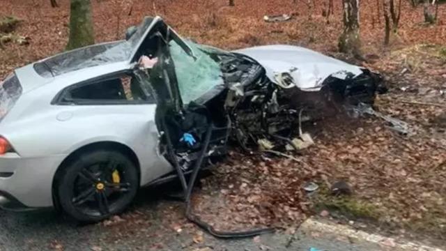 İngiltere Premier Lig ekibi West Ham'da forma giyen Michail Antonio trafik kazası geçirdi!