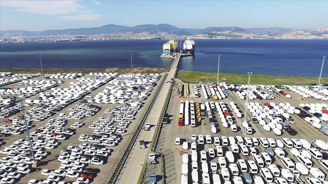 İhracatın lokomotifi otomotivden 5 ayda 17 milyar dolar