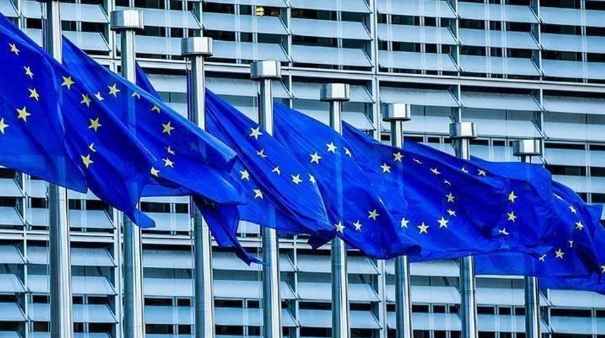 AB'den Suriye mesajı: Yeniden inşasını desteklemeye hazır