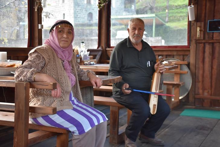 Komşusundan görüp başladı! Köyüne yerleşti, evinin bir bölümünü o işe ayırdı G3