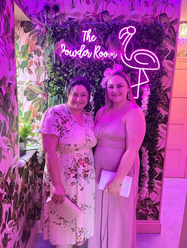 Hamile olduğunu sandılar! Karnından çıkanı gören uzaylıya benzetti: Tam 19 kilo!  G1