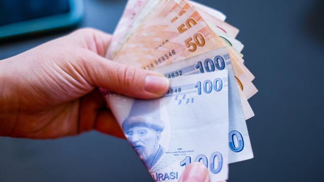 Zam pazarlığına 24 saat kala DİSK'ten asgari ücret talebi: 33 bin 500 TL olmalı!